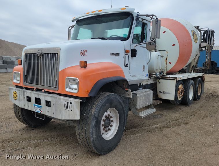 2007 International Paystar 5000 ready mix truck - NO9792