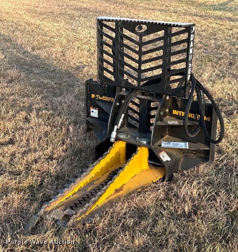 2020 Danuser Intimidator skid steer tree puller - DU6518
