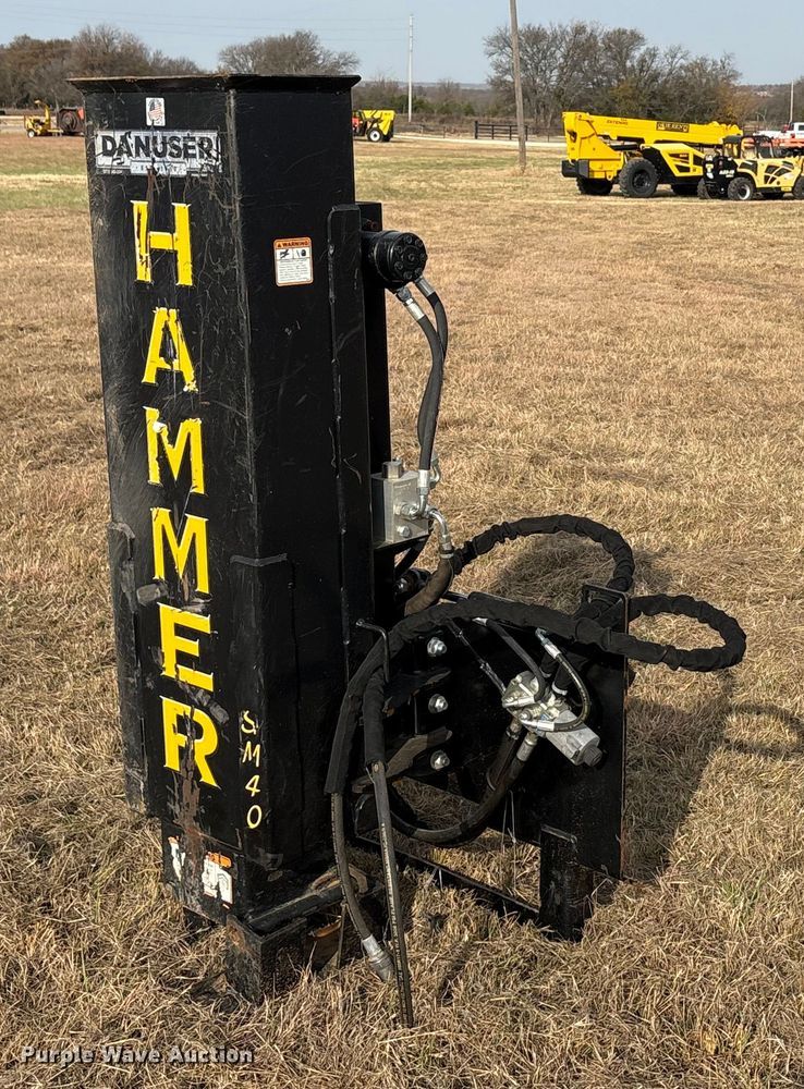 2021 Danuser SM40 skid steer post driver - DU6533