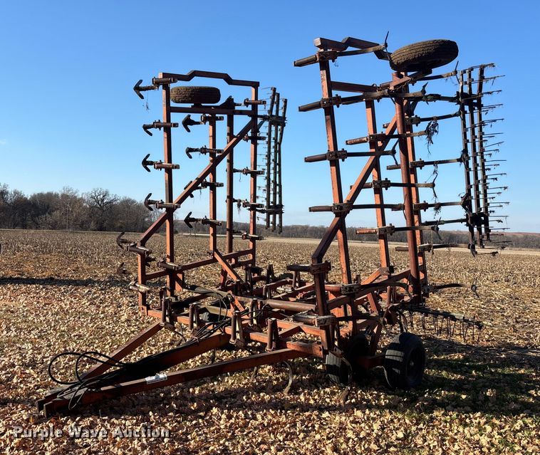 Austin 814 field cultivator - DK0159