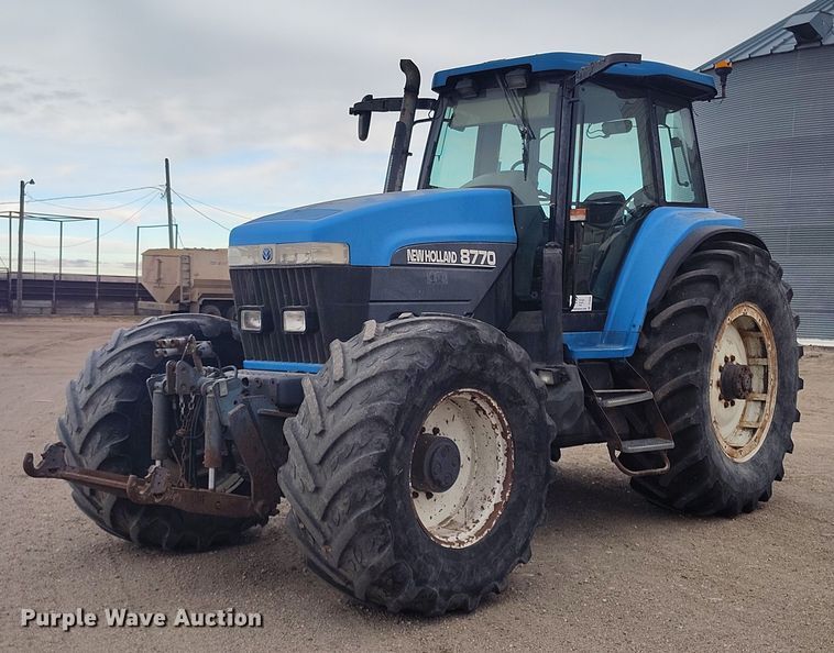 1999 New Holland 8770 MFWD tractor - DT0805