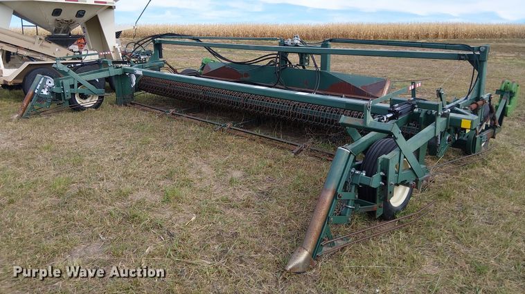 Pickett A8030-2-D step ahead bean rod cutter / windrower - DT4518