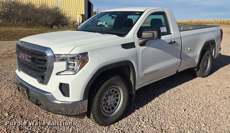 2020 GMC Sierra 1500 pickup truck - DT4556