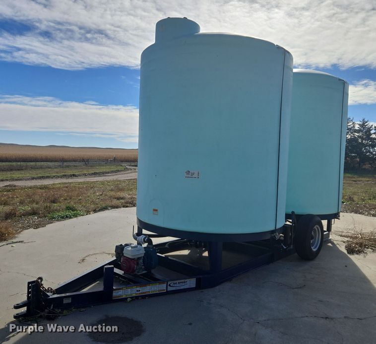 AG Spray Equipment tank trailer - DT4577