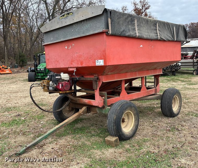 Ficklin 231 gravity wagon - DT4594