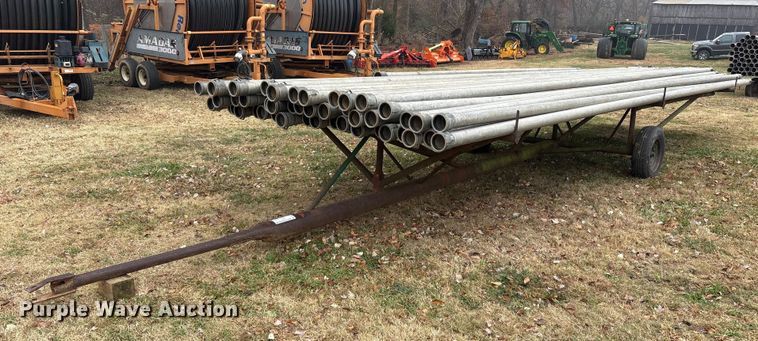  Approximately 55 pieces of irrigation pipe - DT4599
