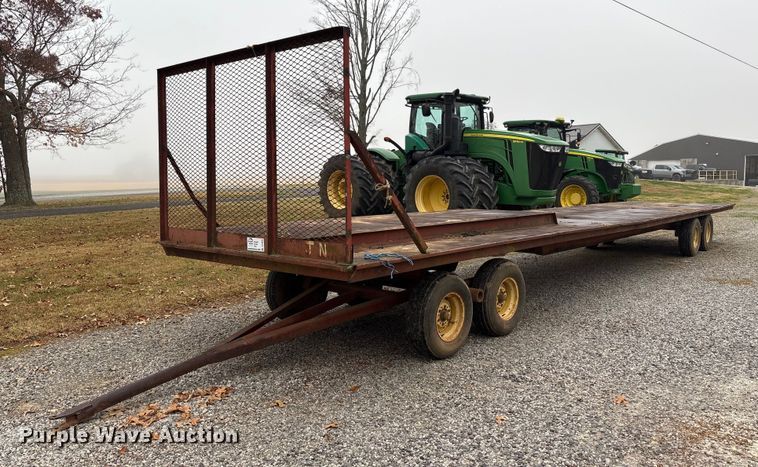 Hay bale trailer - DT4626