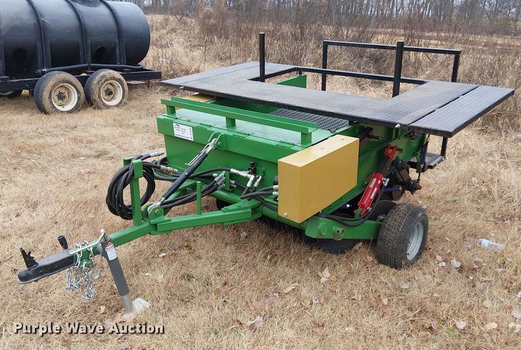 2023 Spriggers Choice sod-to-sprigs planter - DT4629