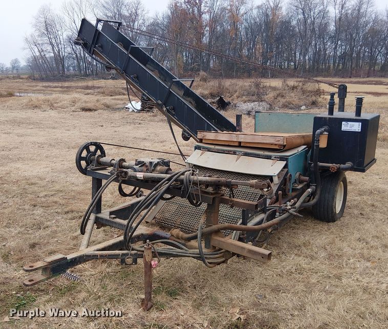 Shop built sprig shredder - DT4633