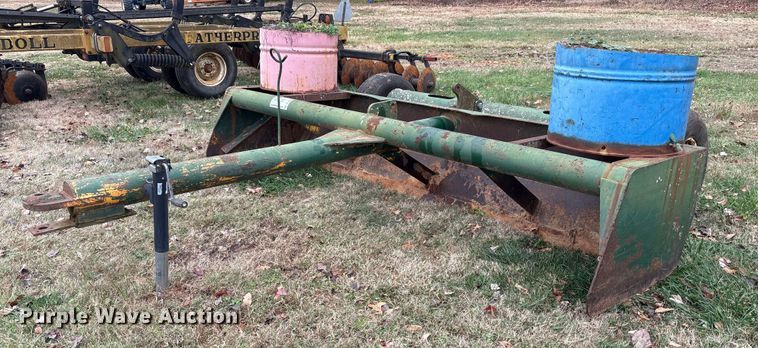 10' W box blade - DT4636