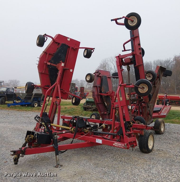 Progressive Turf Equipment Inc. Pro-Max 36 batwing finish mower - DT4658