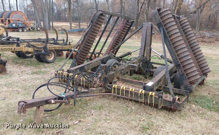 24' W cultipacker - DT4664