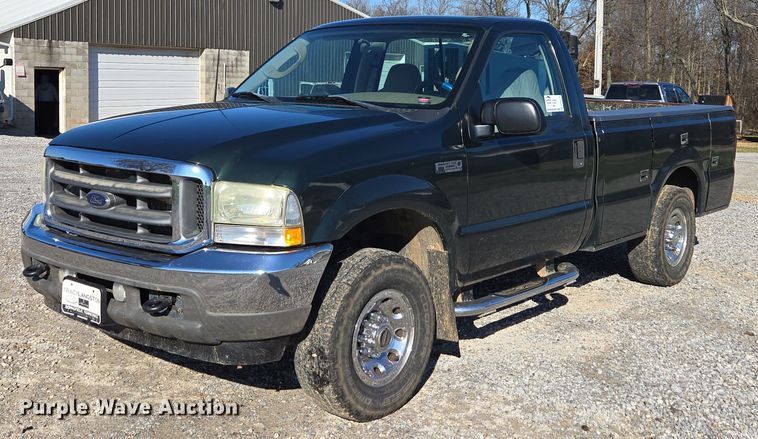 2003 Ford F250 Super Duty XLT pickup truck - DT4737