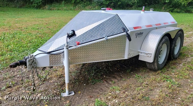 2014 RoadRuner 6000 fuel trailer - EA2570