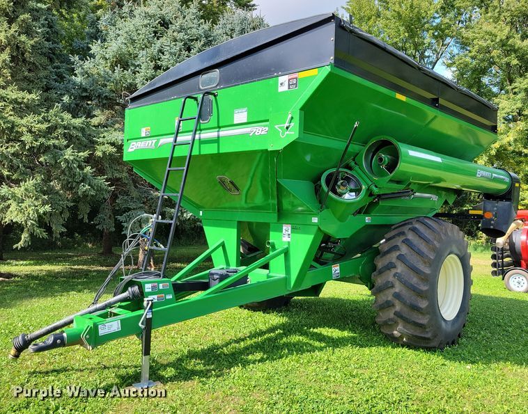 2014 Brent 782 grain cart - EA2572