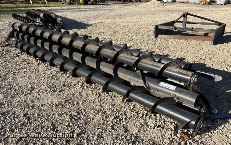 (4) pea augers - EA7060