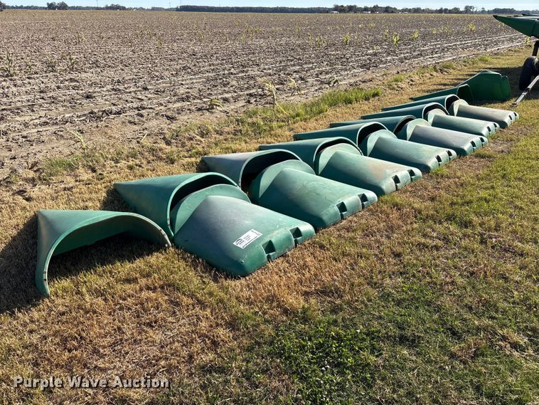 John Deere 894 poly snouts - EA7066