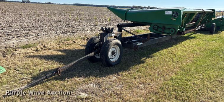 John Deere 694 corn head - EA7067