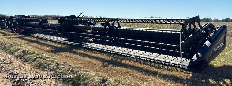 2013 MacDon FD70 FlexDraper flex draper head - EA7076