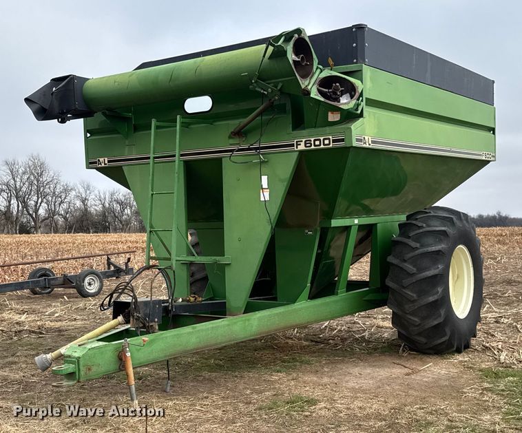 A&L F600 grain cart - ET4000