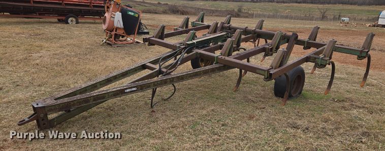 John Deere 1600 chisel - ET5338