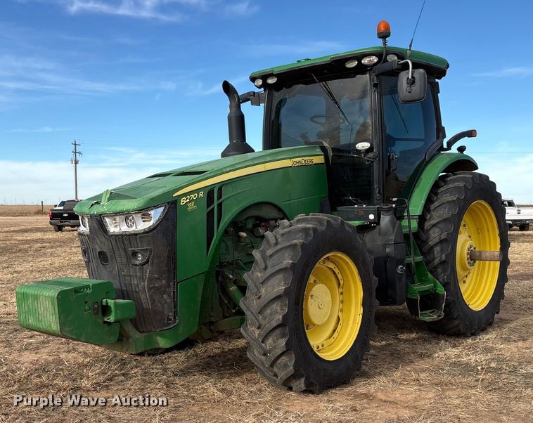2015 John Deere 8270R MFWD tractor - EU4741