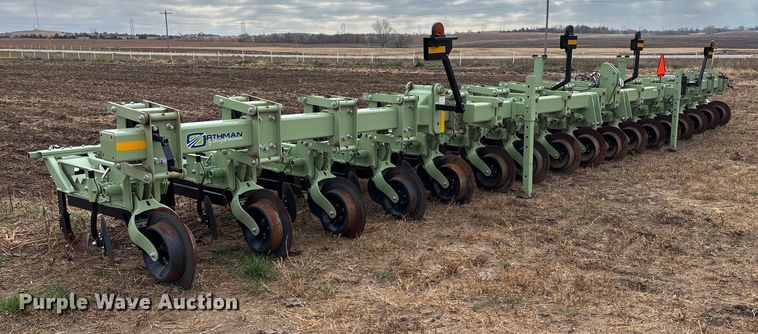 Orthman Unverferth 8375 row crop cultivator - EU6368