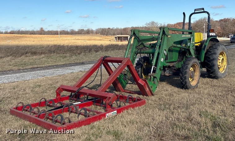 2000 John Deere 5310 MFWD tractor - EV2556