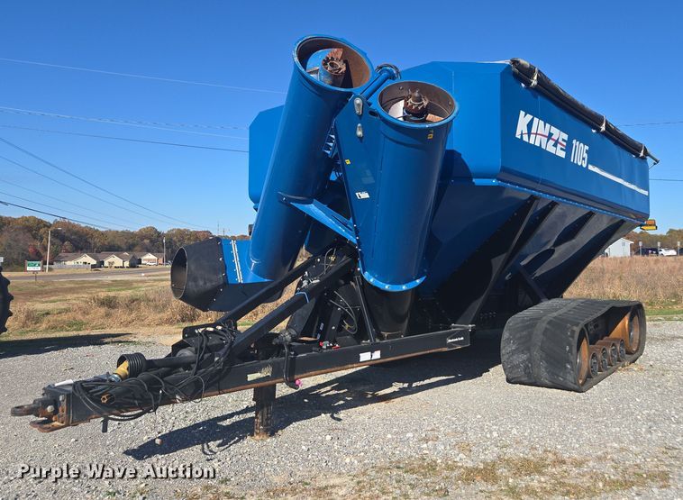 2018 Kinze 1105 grain cart - EV4420