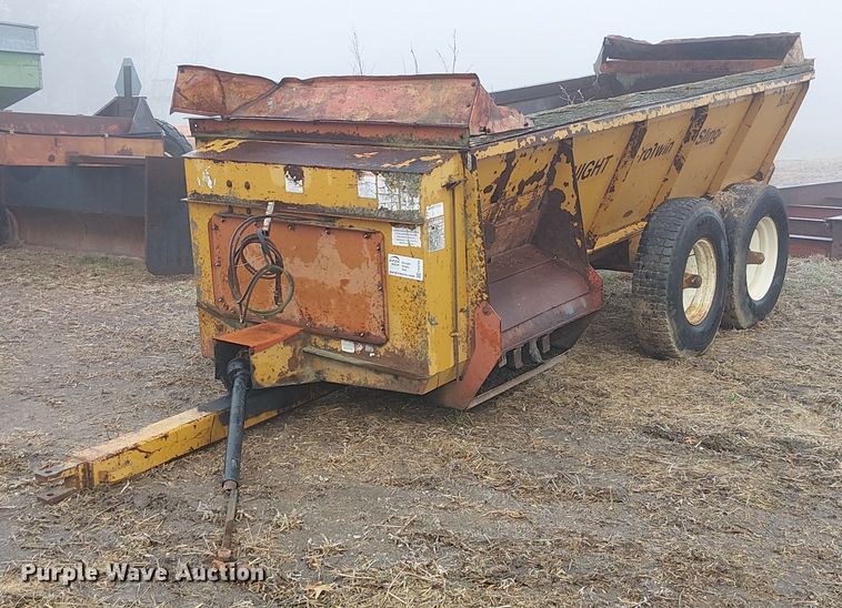 Knight ProTwin Slinger 8018 manure spreader - FK0704