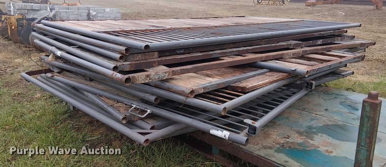 (15) horse stall panels - FK0781