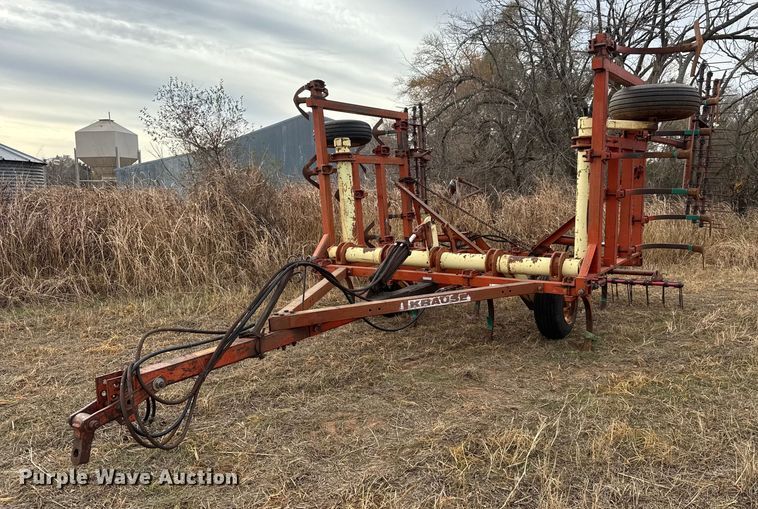 Krause 732A field cultivator - NA9930