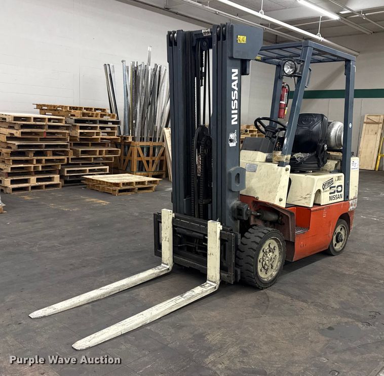 Nissan CPJ02A25PV forklift - DQ4152