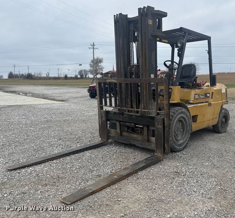 Caterpillar DP45 forklift - DQ4170