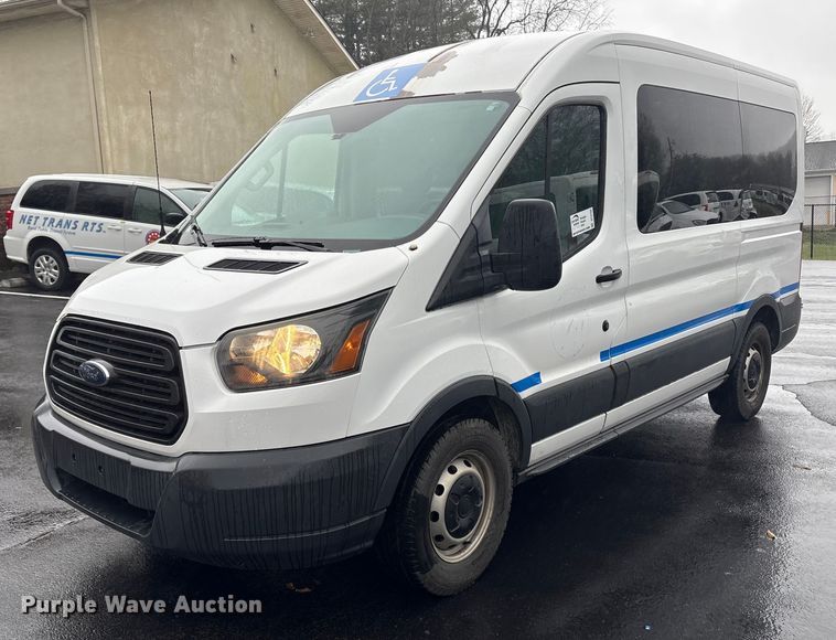 2015 Ford Transit delivery van - DT2755