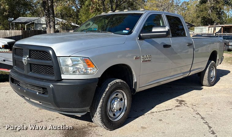 2017 RAM 2500HD Crew Cab pickup truck - DT4984