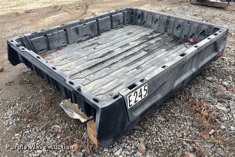 Can-Am utility vehicle bed - DU0276