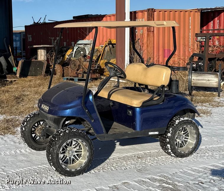 Ezgo golf cart - DY8436