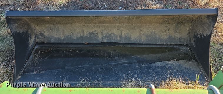 2022 New Holland 210SM skid steer bucket - DZ3664