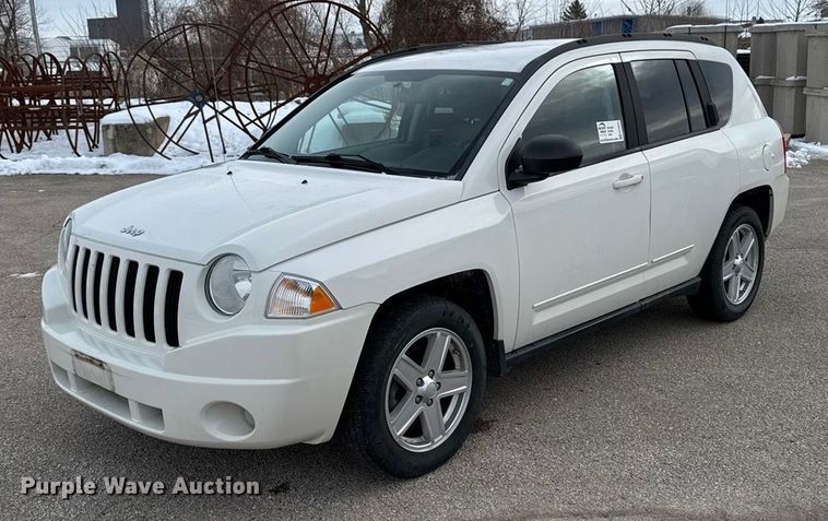 2010 Jeep Compass SUV - EA2033