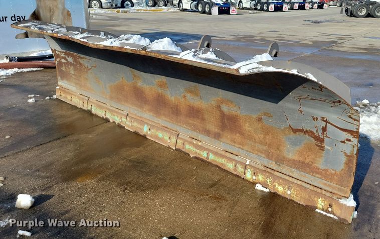 Volvo snow blade - EA2768