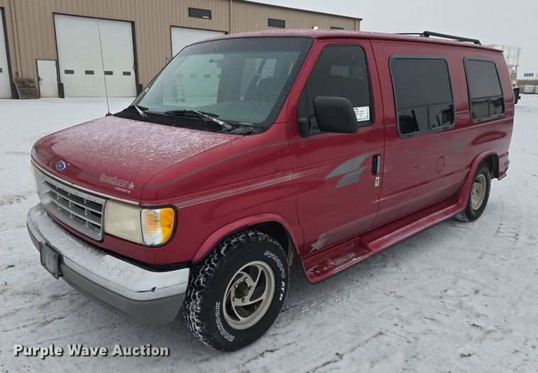 1994 Ford Starcraft E150 van - EB1197