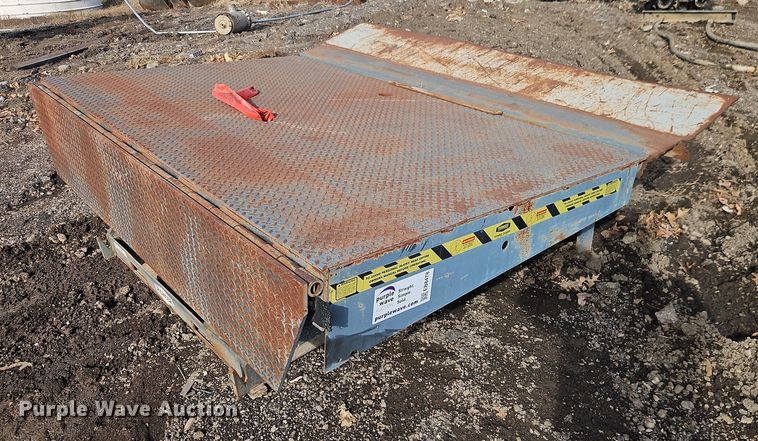 Pioneer Loading dock - EB8478