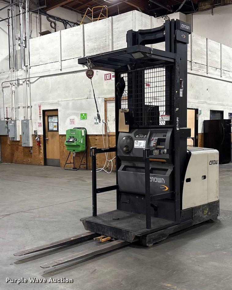 2017 Crown SP3520-30 order picker - EC8149