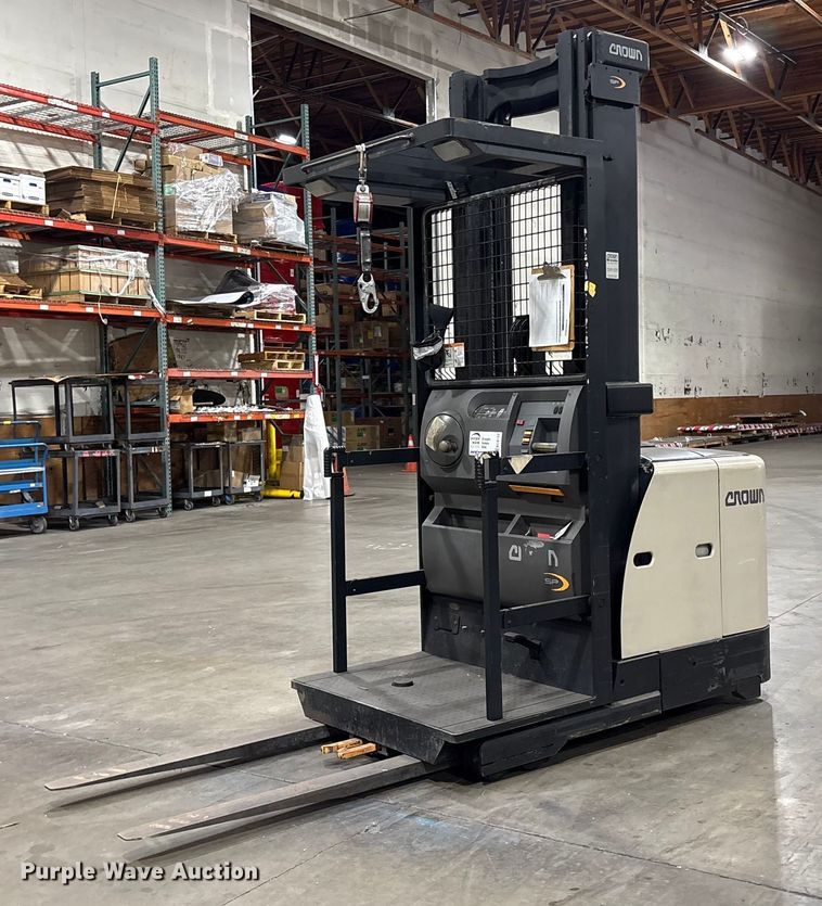 2017 Crown SP3520-30 order picker - EC8152