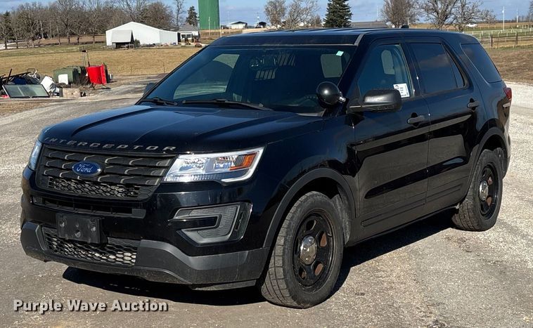 2017 Ford Explorer Police SUV - ED2441