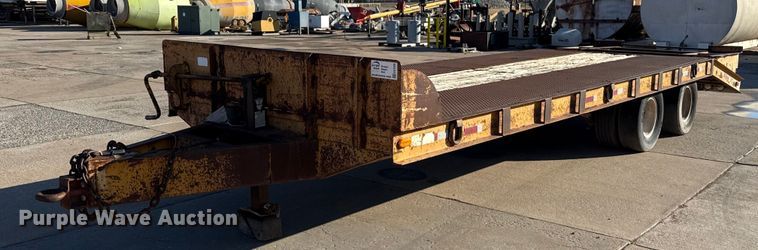 1980 Belshe T8 equipment trailer - EE3399