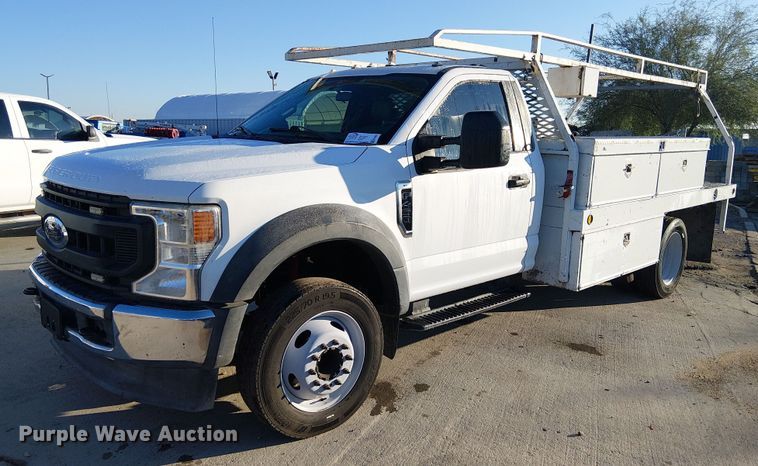 2021 Ford F450 flatbed truck - EE4991