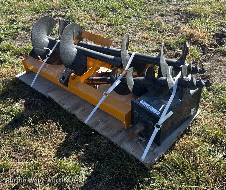 Future skid steer auger - EN0057