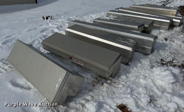 (12) toolboxes - EN0738